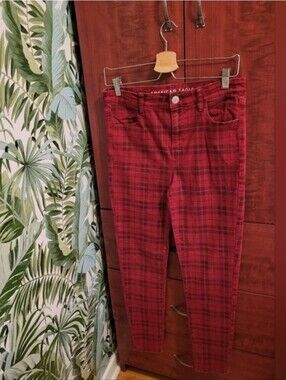 *2 PAIRS(red+brown)- High Rise Jean Jegging American Eagle